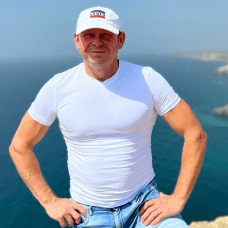 Автор: Артем Дегтерев